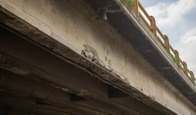 Deterioro del puente.