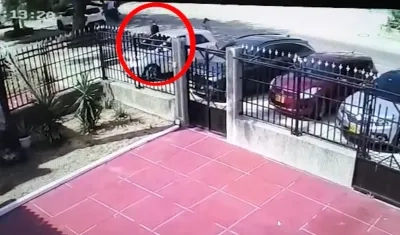 Momento en que se roban el vehículo. 