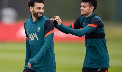 Mohamed Salah y Luis Díaz.