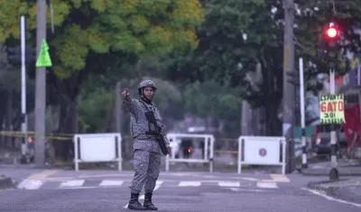 Explosión de carro bomba en Cali.