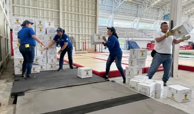 Son más de 3 mil kits de alimento, cocina y aseo.