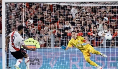 El cobro impecable de Miguel Ángel Borja en la tanda de penales contra Libertad. 