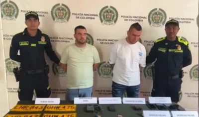 Los capturados fueron llevados a la URI de la Fiscalía.