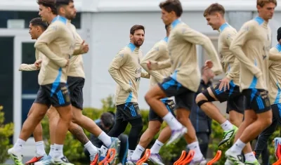 Lionel Messi en entrenamiento con la Selección Argentina.