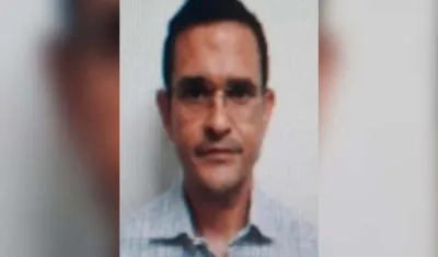 Alexander Eduardo Torres de Nubila. 