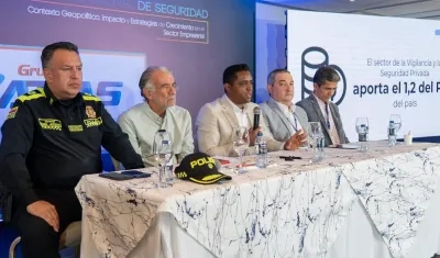 Autoridades y Supervigilancia en el Congreso Nacional de Seguridad