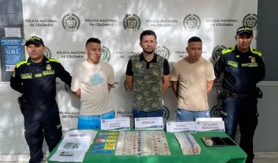 Carlos Eduardo Torres González, John Villalba Méndez, Daniel Steven Pacheco y Carlos Santos Ibáñez.