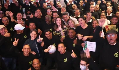 Certificación a los beneficiarios al programa. 