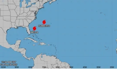 Localización en la mañana de este martes de los dos huracanes. 
