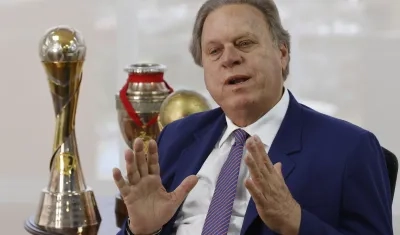 El presidente de la Federación Colombiana de Fútbol (FCF), Ramón Jesurun.