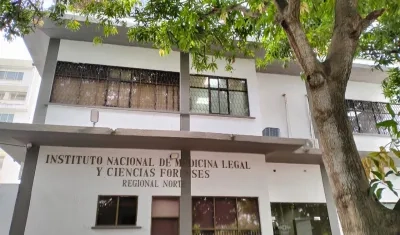 Los cuerpos de los dos jóvenes se encuentran este lunes en Medicina Legal. 