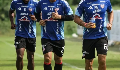 Teófilo Gutiérrez, Didier Moreno y Javier Báez, jugadores del Junior.
