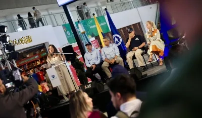 Ministra de Transporte, María Fernanda Rojas, durante el anuncio sobre el Aeropuerto Alfonso Bonilla Aragón.