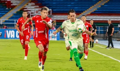 Acción del partido entre América y Bucaramanga, en Cali. 