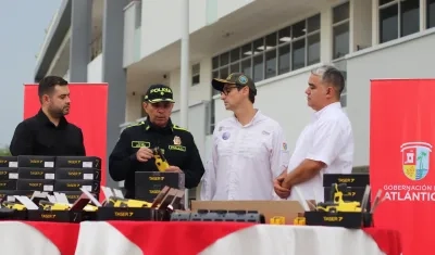 Equipos tecnológicos entregados.