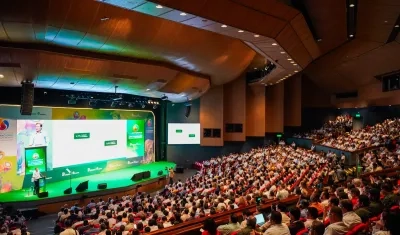 Asistencia al Congreso Internacional sobre la Palma de Aceite de Fedepalma, en Cartagena.