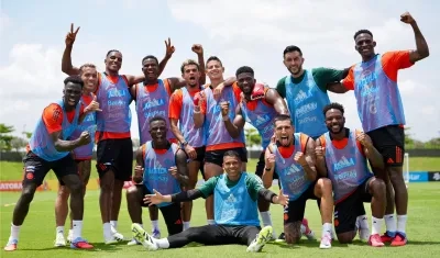 La Selección Colombia tras su último entrenamiento antes de enfrentar a Bolivia.