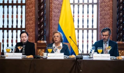La canciller Rosa Villavicencio.