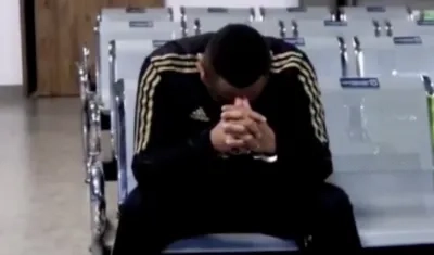  Rolando Federico Gómez Quinde, alias 'Fede', en el aeropuerto El Dorado, en Bogotá. 