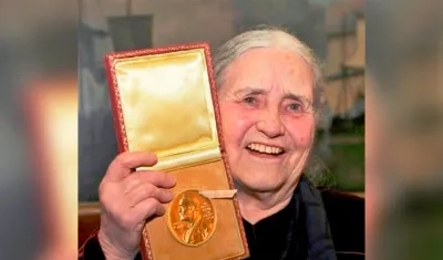 Doris Lessing, Nobel de Literatura.