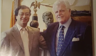 Gustavo Petro y Edward Moore Kennedy.