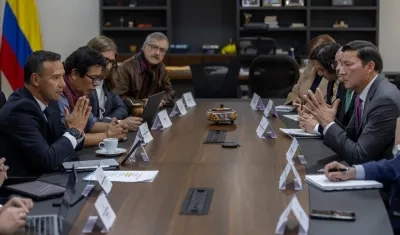 Imagen de la reunión de MinDefensa con Registraduría y delegados del Pacto Histórico.