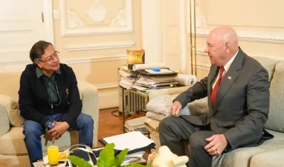 Reunión en la Casa de Nariño entre Petro y el encargado de Negocios de EE.UU., John McNamara.