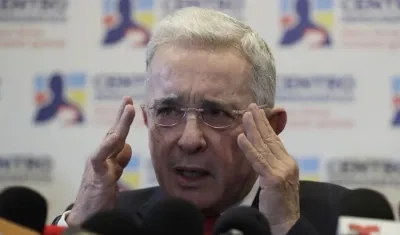 Álvaro Uribe Vélez.