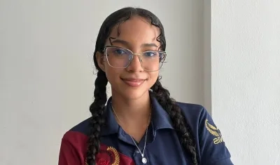Valerie Yulieth De Moya Castillo, estudiante de undécimo grado del Colegio Metropolitano de Soledad 2000.