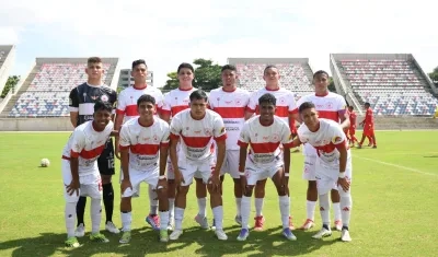Selección Atlántico sub-17 de fútbol, subcampeona nacional de la categoría. 