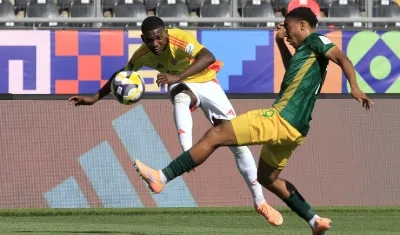 Joel Canchimbo, jugador del Junior, abrió el marcador para Colombia. 