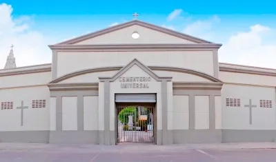 Cementerio Universal.