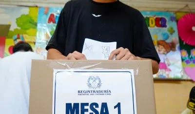 Van 16 elecciones desde 2024 hasta la fecha en Colombia. 