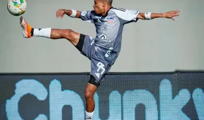 José Enamorado, autor del gol de la victoria de Junior sobre América, por la Copa Colombia.