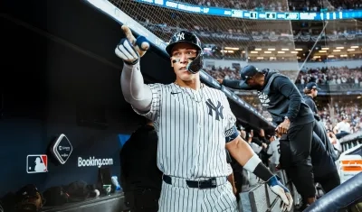 Aaron Judge conectó un jonrón que empató el juego a seis carreras en el cuarto inning. 