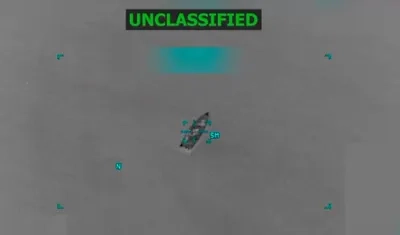 Lancha hundida en el Caribe. 