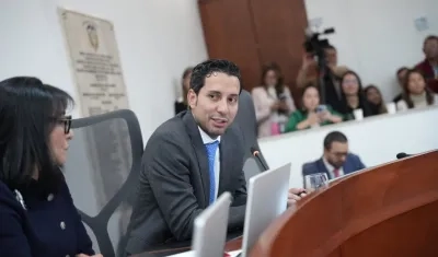 El representante a la Cámara, Julián López.