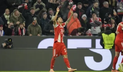 Luis Díaz celebrando su gol.