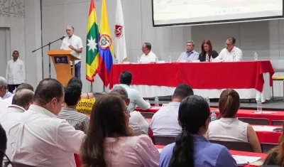 Gobernador Eduardo Verano.