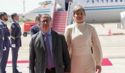 El Presidente Petro y Verónica Alcocer.