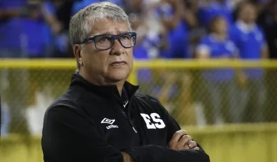 Hernán Darío Gómez asumió en El Salvador en febrero del presente año. 