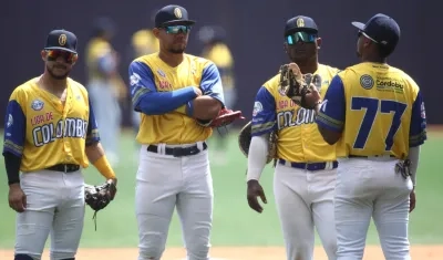 Francisco Acuña, Fabián Pertuz, Dilson Herrera y Dayan Frías, integrantes de la Seleccion Colombia de béisbol. 