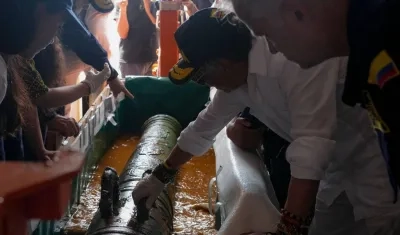 Presidente Gustavo Petro en el rescate de las piezas del Galeón San José.