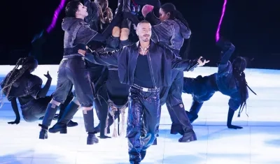 J Balvin ha tenido invitados especial en su gira. 