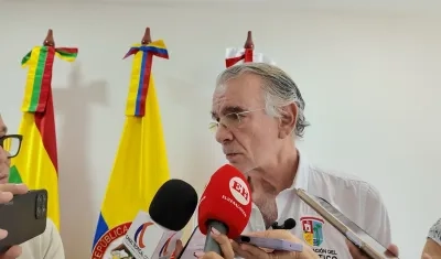 El gobernador Eduardo Verano.