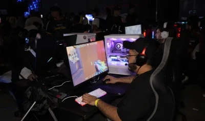 Asistentes al GamerCon.