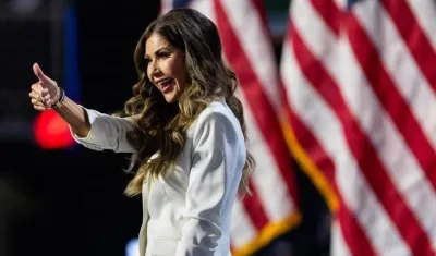 Kristi Noem, secretaria del DHS.