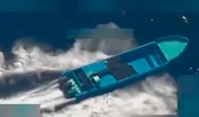 Una de las lanchas atacadas por Estados Unidos. 