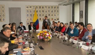 Mesa de concertación del salario mínimo.