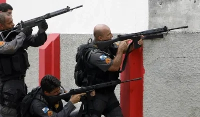 Policías en un operativo en Río de Janeiro. 